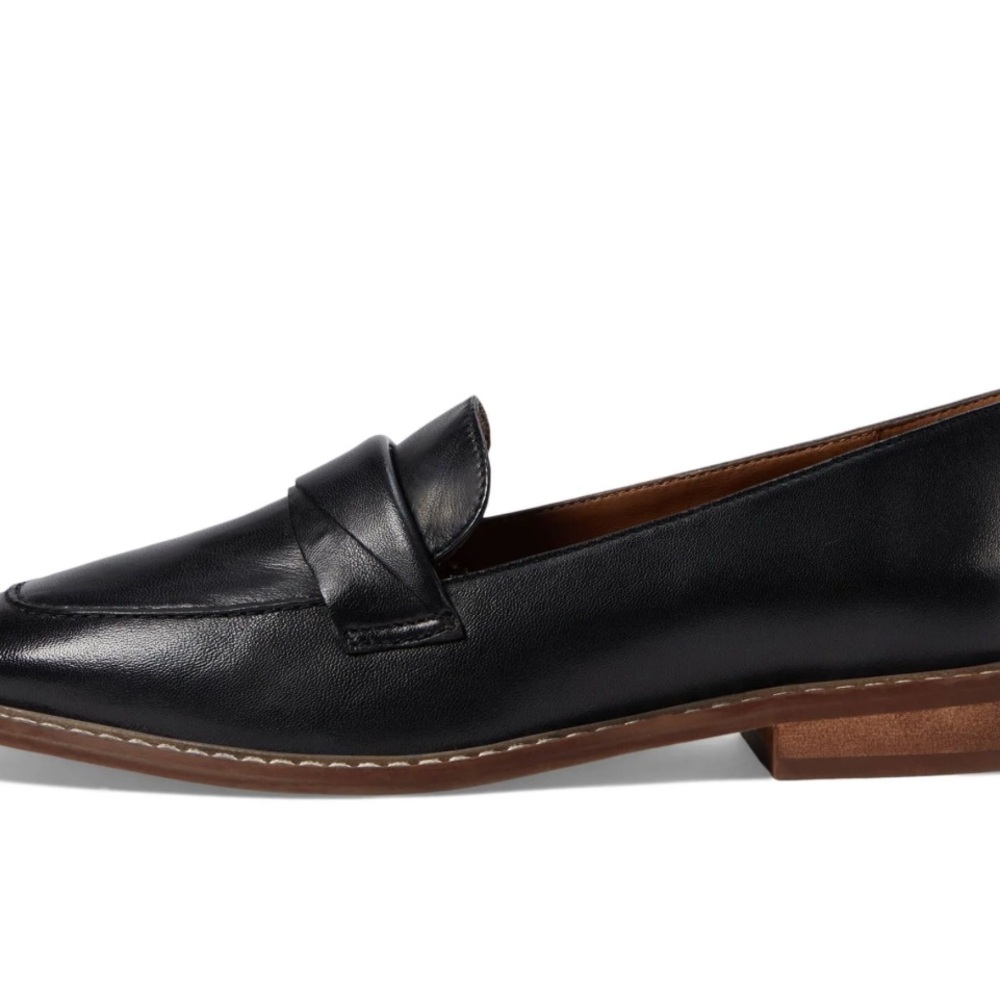 Elegant Black Loafers for Women